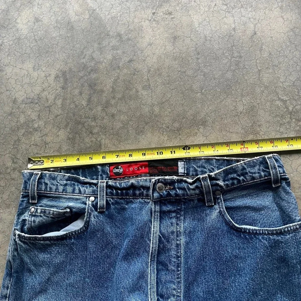 Vintage 1993 Levi's silver tabs loose fit Measures 36